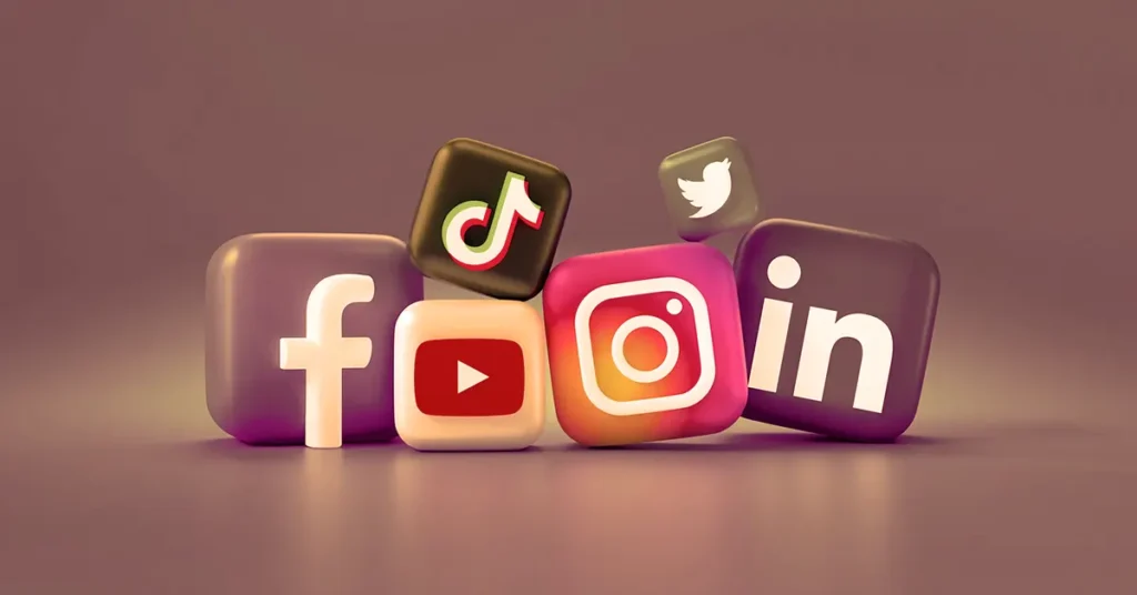 Advantages and Disadvantages of Social Media: A Modern-Day Blessing or a Digital Trap?